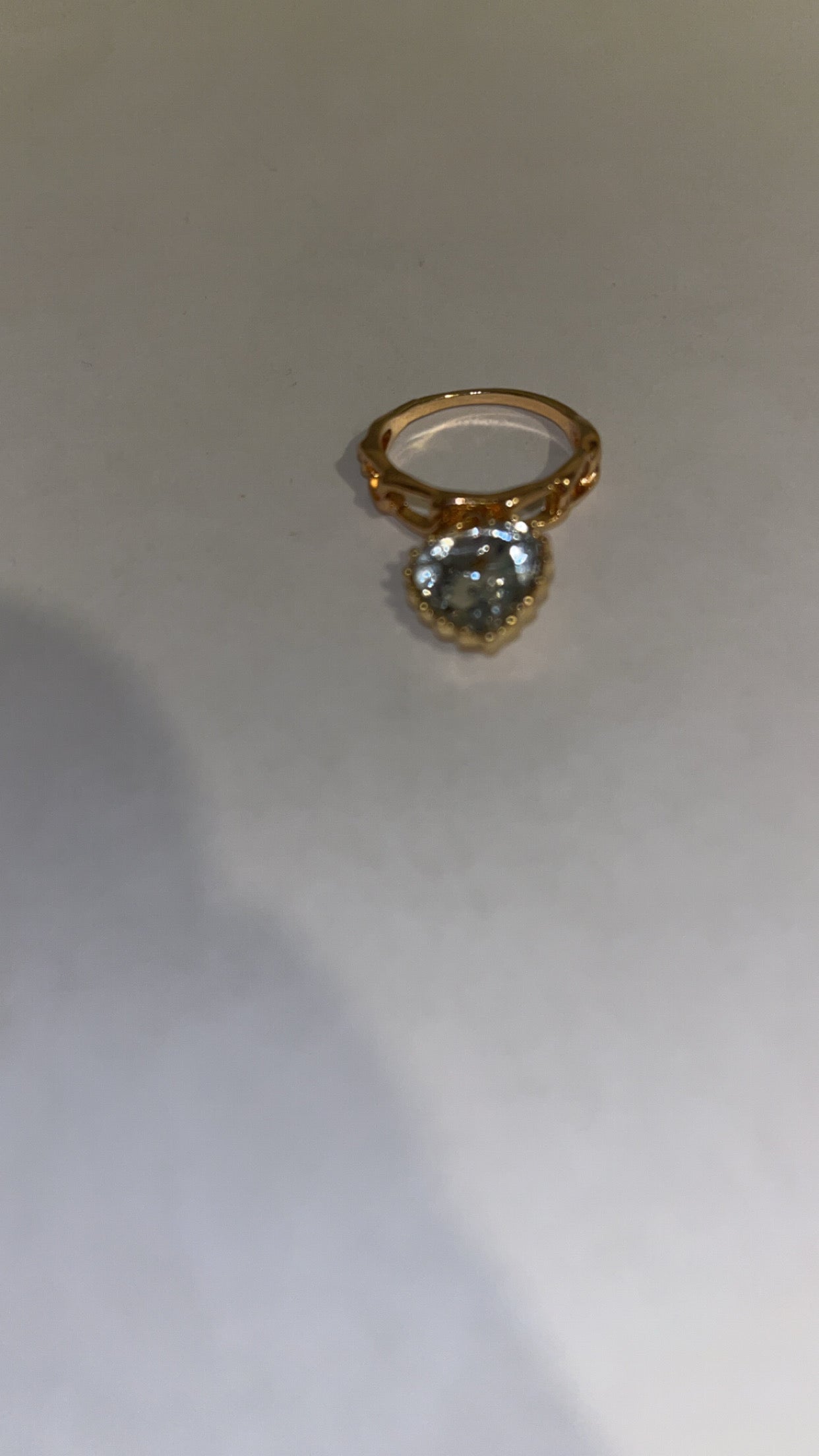 Gold Ring: big diamond attached